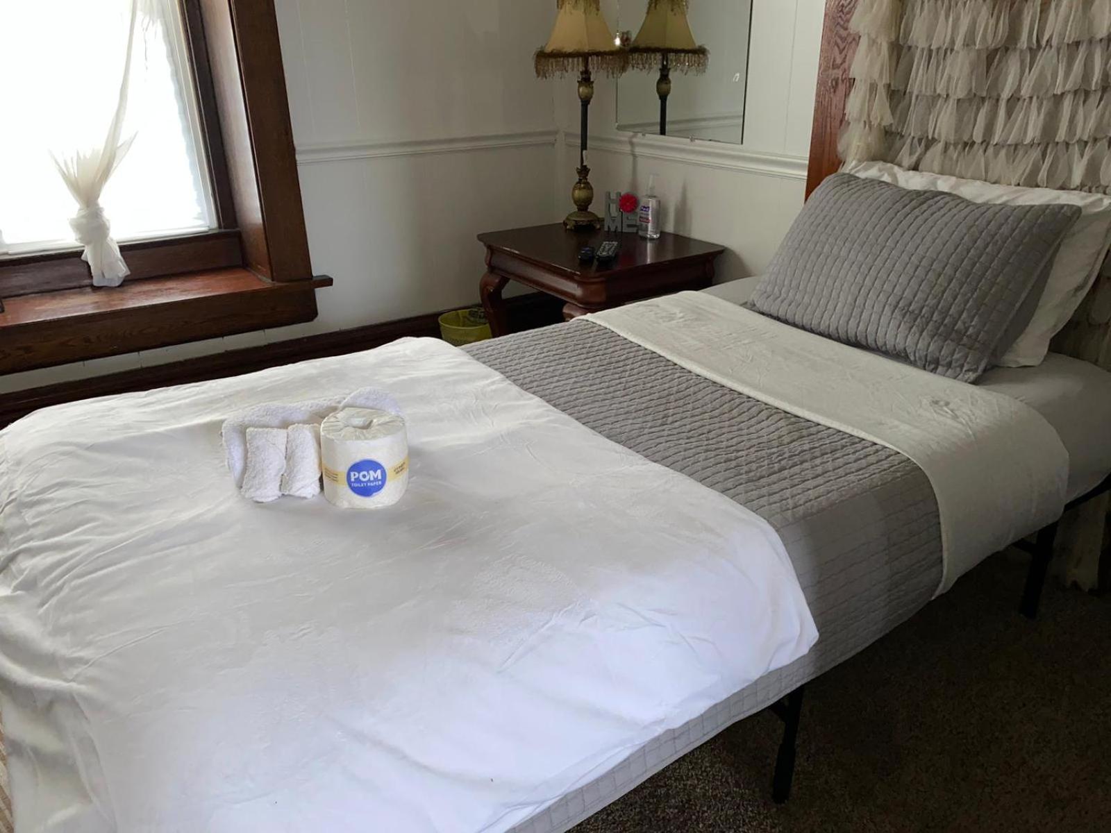 Hite Home Akron Extérieur photo